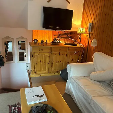 Διαμέρισμα Cycling And Hiking Base 5 Min To Gondola Pila (Valle d'Aosta)