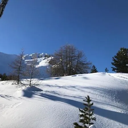Cycling And Hiking Base 5 Min To Gondola Apartamento